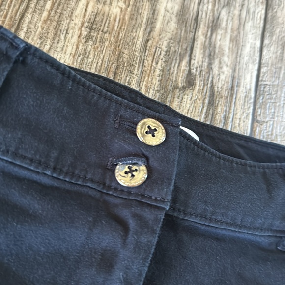 WHITE BLACK/HOUSE MARKET WOMEN BLACK SHORTS, SIZE 2 - Picture 3 of 12